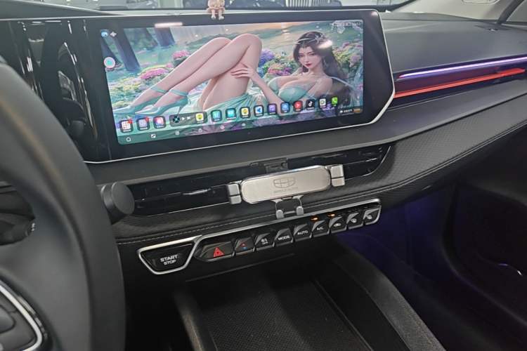 Used Geely Auto Binray 2022 Binrui COOL 1.5T DCT Electric Edition Audio And AC Panel