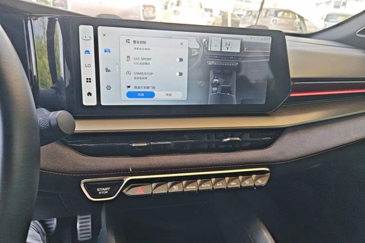 Used Geely Auto Binray 2022 Binrui COOL 1.5T DCT Electric Edition Audio And AC Panel