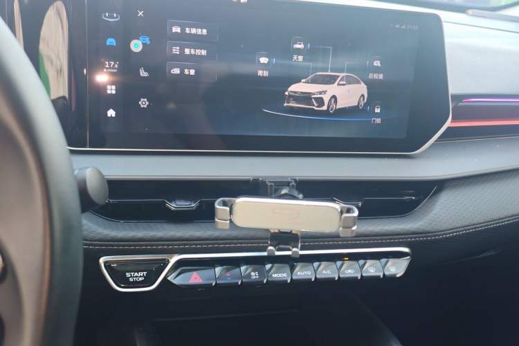 Used Geely Auto Binray 2022 Binrui COOL 1.5T DCT Electric Edition Audio And AC Panel