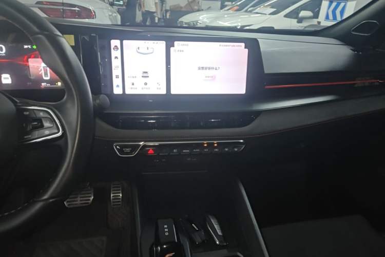 Used Geely Auto Binray 2022 Binrui COOL 1.5T DCT Electric Edition Audio And AC Panel