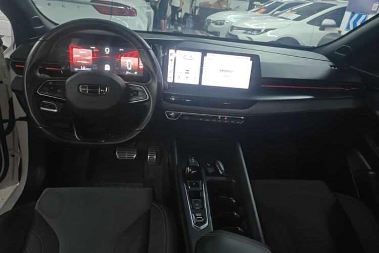 Used Geely Auto Binray 2022 Binrui COOL 1.5T DCT Electric Edition Center Console