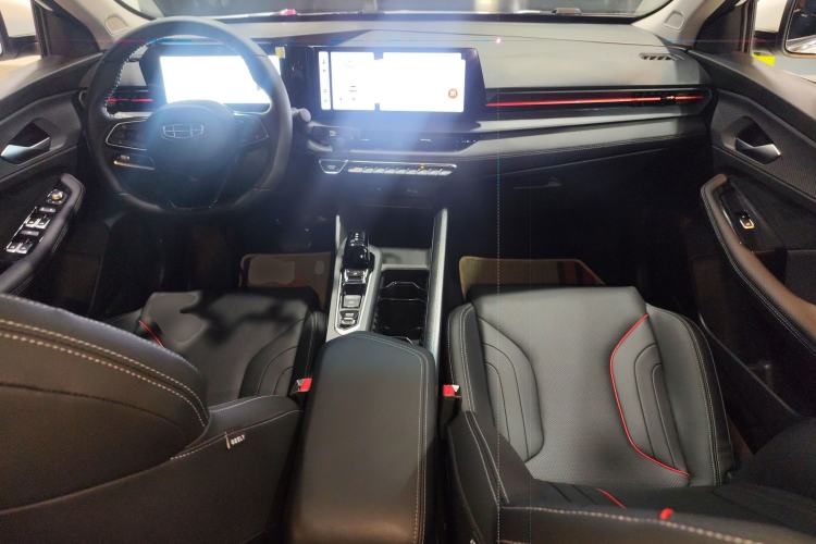 Used Geely Auto Binray 2022 Binrui COOL 1.5T DCT Electric Edition Center Console