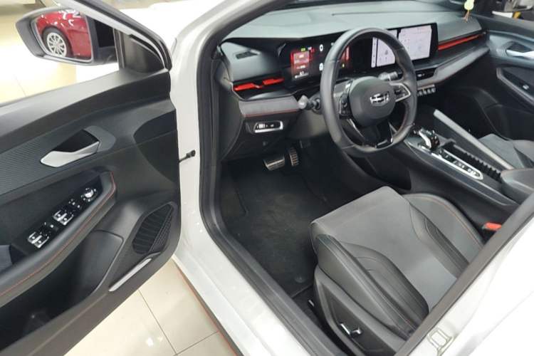 Used Geely Auto Binray 2022 Binrui COOL 1.5T DCT Electric Edition Driver Seat