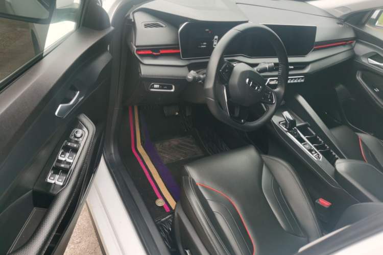 Used Geely Auto Binray 2022 Binrui COOL 1.5T DCT Electric Edition Driver Seat