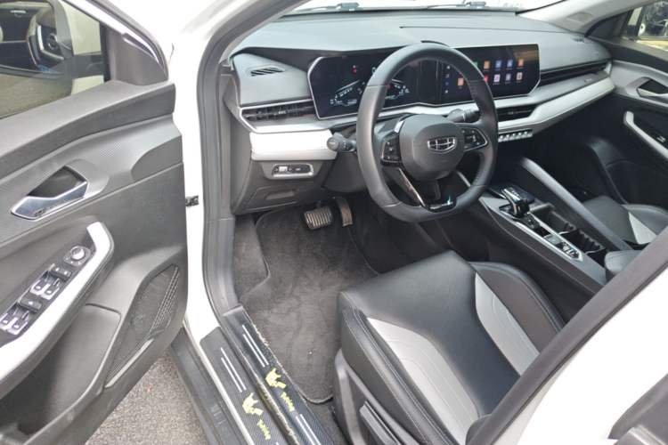 Used Geely Auto Binray 2022 Binrui COOL 1.5T DCT Windstorm Edition Driver Seat
