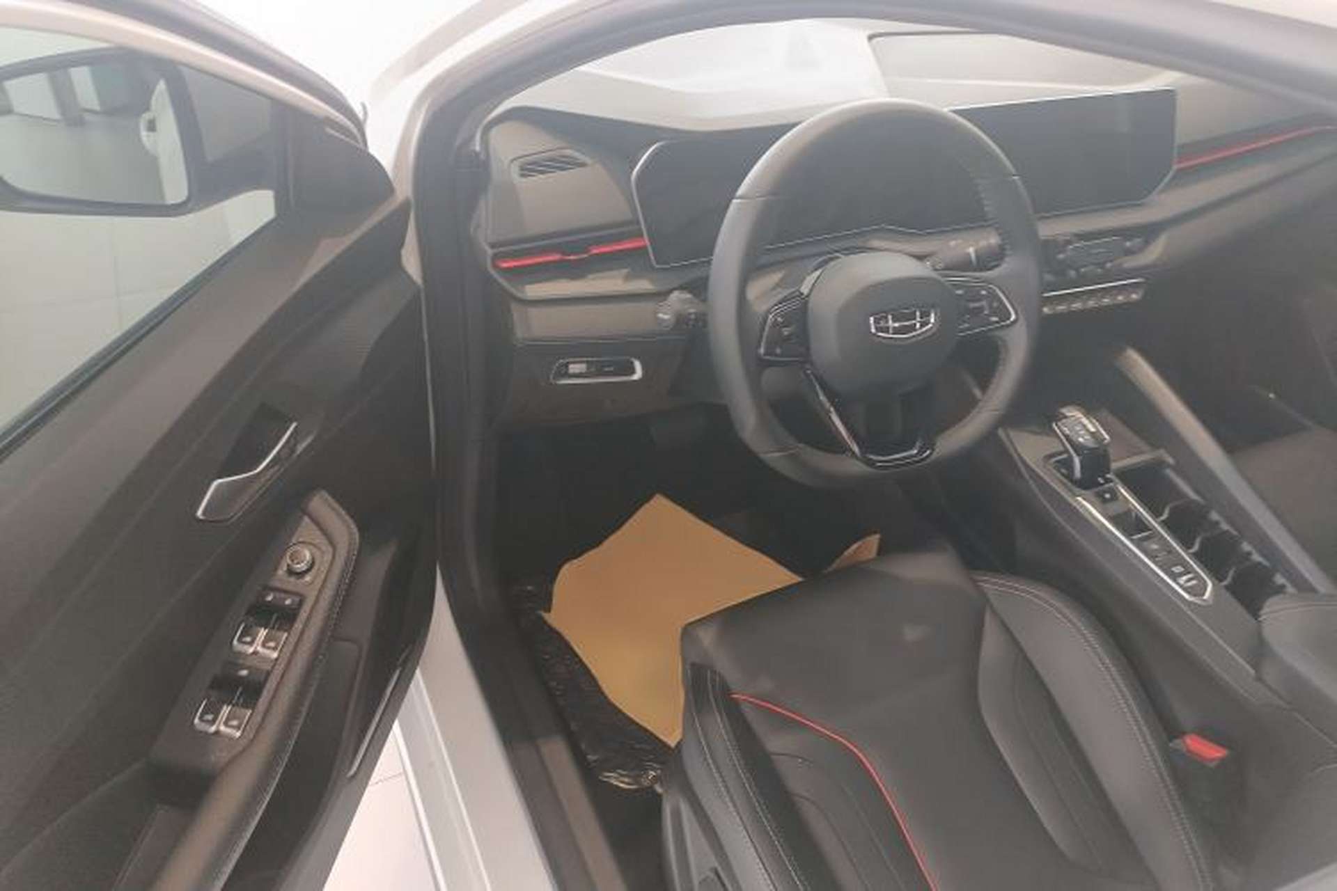 Used Geely Auto Binray 2022 Binrui COOL 1.5T DCT Windstorm Edition Driver Seat