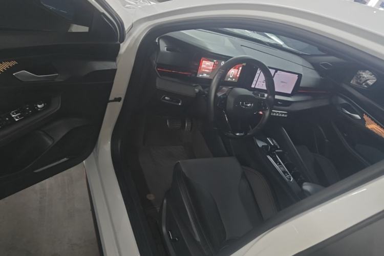 Used Geely Auto Binray 2022 Binrui COOL 1.5T DCT Electric Edition Driver Seat