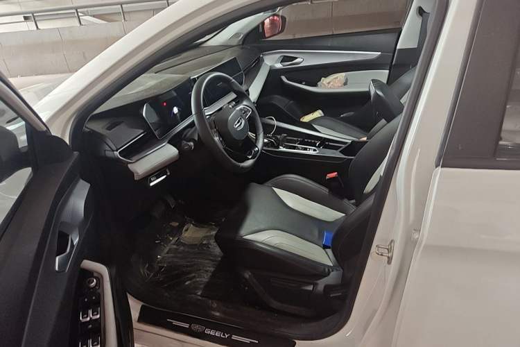 Used Geely Auto Binray 2022 Binrui COOL 1.5T DCT Windstorm Edition Driver Seat