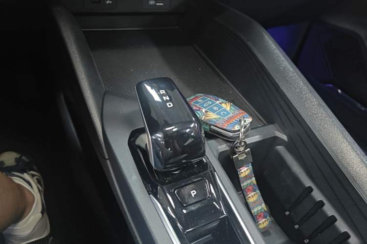 Used Geely Auto Binray 2022 Binrui COOL 1.5T DCT Electric Edition Gear Lever