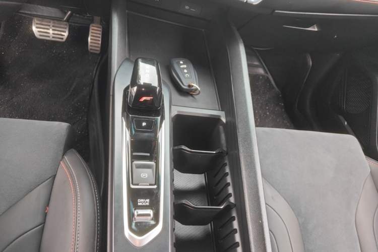 Used Geely Auto Binray 2022 Binrui COOL 1.5T DCT Thunder Edition Gear Lever