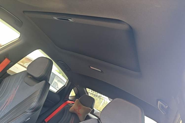 Used Geely Auto Binray 2022 Binrui COOL 1.5T DCT Electric Edition Headliner