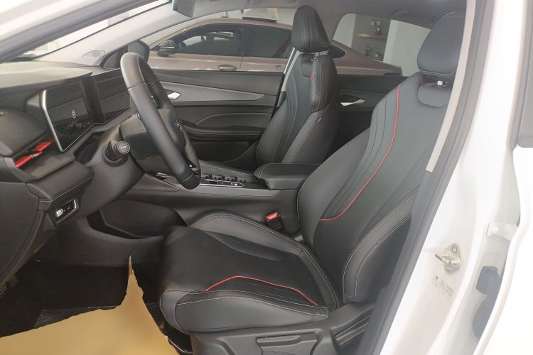 Used Geely Auto Binray 2022 Binrui COOL 1.5T DCT Windstorm Edition Left Front Seat
