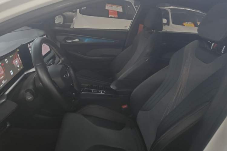 Used Geely Auto Binray 2022 Binrui COOL 1.5T DCT Electric Edition Left Front Seat