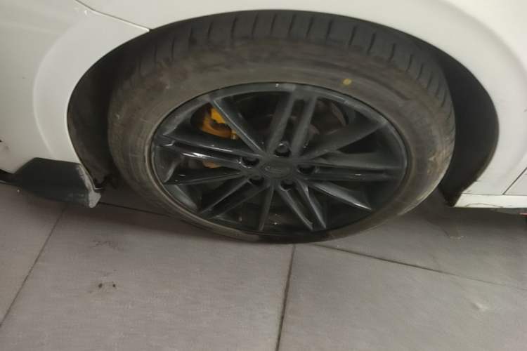 Used Geely Auto Binray 2022 Binrui COOL 1.5T DCT Electric Edition Left Front Wheel Hub
