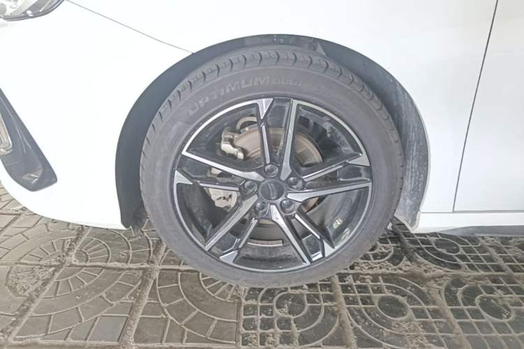 Used Geely Auto Binray 2022 Binrui COOL 1.5T DCT Electric Edition Left Front Wheel Hub