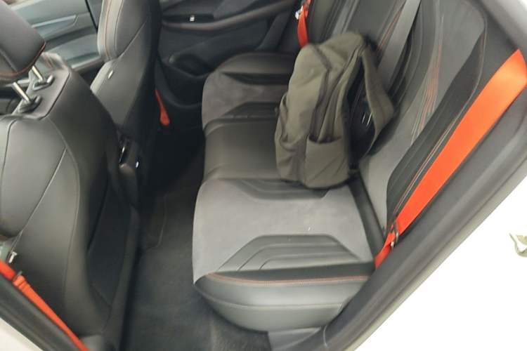 Used Geely Auto Binray 2022 Binrui COOL 1.5T DCT Electric Edition Left Rear Seat