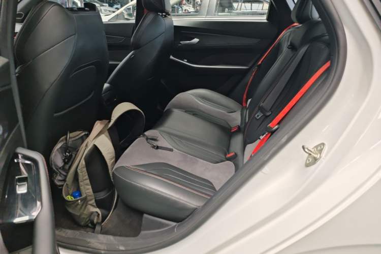 Used Geely Auto Binray 2022 Binrui COOL 1.5T DCT Electric Edition Left Rear Seat