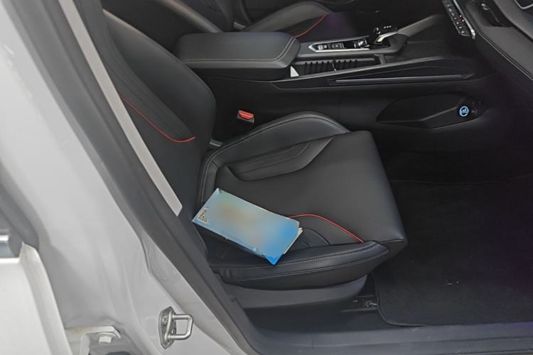 Used Geely Auto Binray 2022 Binrui COOL 1.5T DCT Electric Edition Right Front Seat