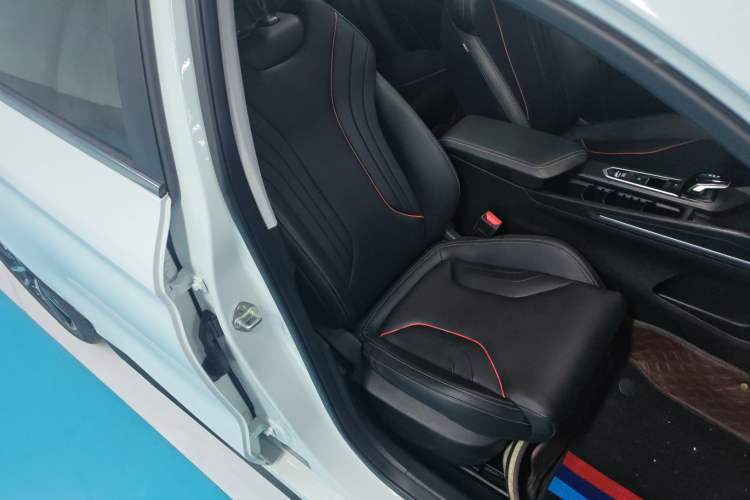 Used Geely Auto Binray 2022 Binrui COOL 1.5T DCT Electric Edition Right Front Seat