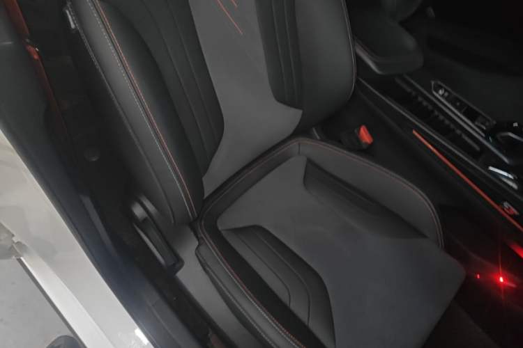 Used Geely Auto Binray 2022 Binrui COOL 1.5T DCT Electric Edition Right Front Seat