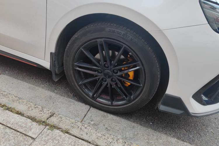 Used Geely Auto Binray 2022 Binrui COOL 1.5T DCT Thunder Edition Right Front Wheel Hub