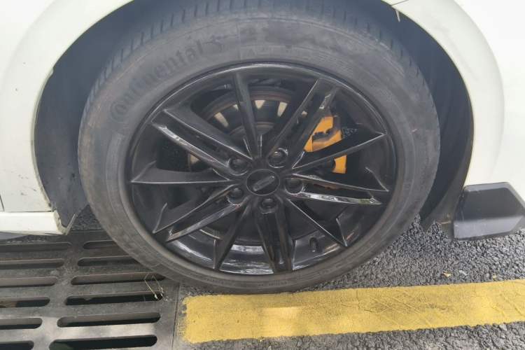 Used Geely Auto Binray 2022 Binrui COOL 1.5T DCT Thunder Edition Right Front Wheel Hub