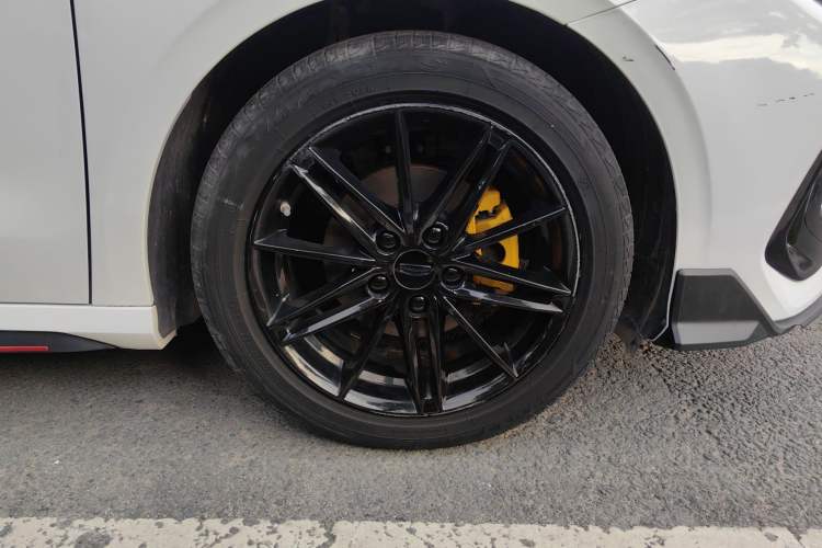 Used Geely Auto Binray 2022 Binrui COOL 1.5T DCT Thunder Edition Right Front Wheel Hub