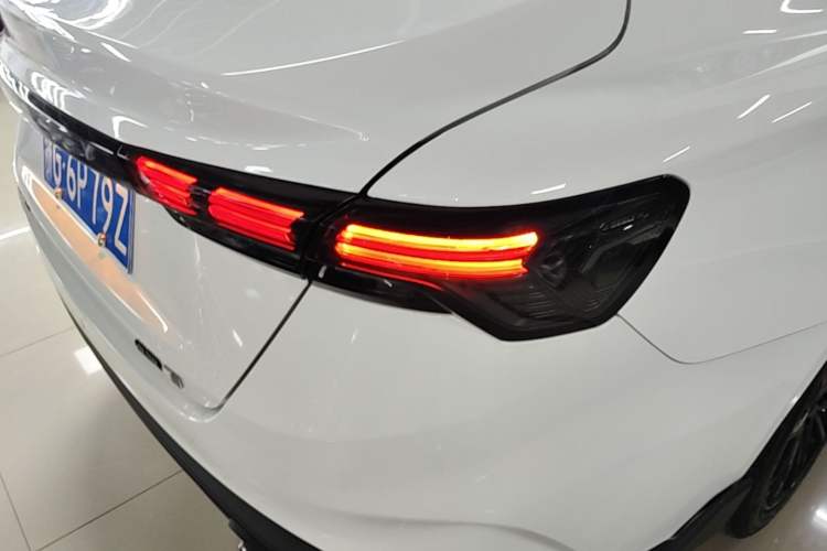 Used Geely Auto Binray 2022 Binrui COOL 1.5T DCT Electric Edition Right Rear Taillight