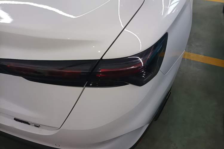 Used Geely Auto Binray 2022 Binrui COOL 1.5T DCT Electric Edition Right Rear Taillight