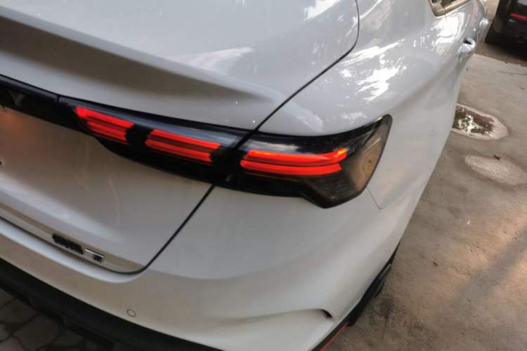 Used Geely Auto Binray 2022 Binrui COOL 1.5T DCT Electric Edition Right Rear Taillight
