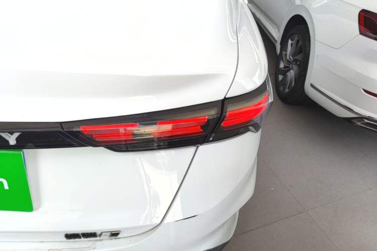 Used Geely Auto Binray 2022 Binrui COOL 1.5T DCT Thunder Edition Right Rear Taillight