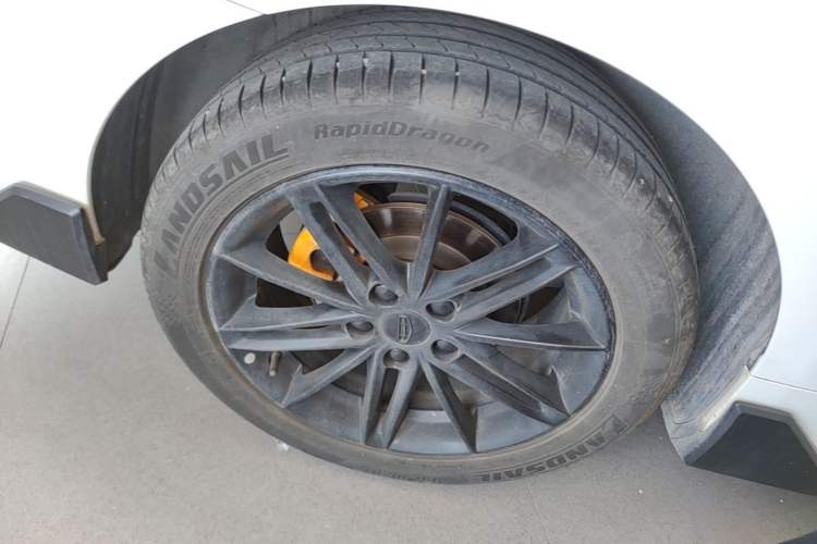 Used Geely Auto Binray 2022 Binrui COOL 1.5T DCT Thunder Edition Right Rear Wheel Hub