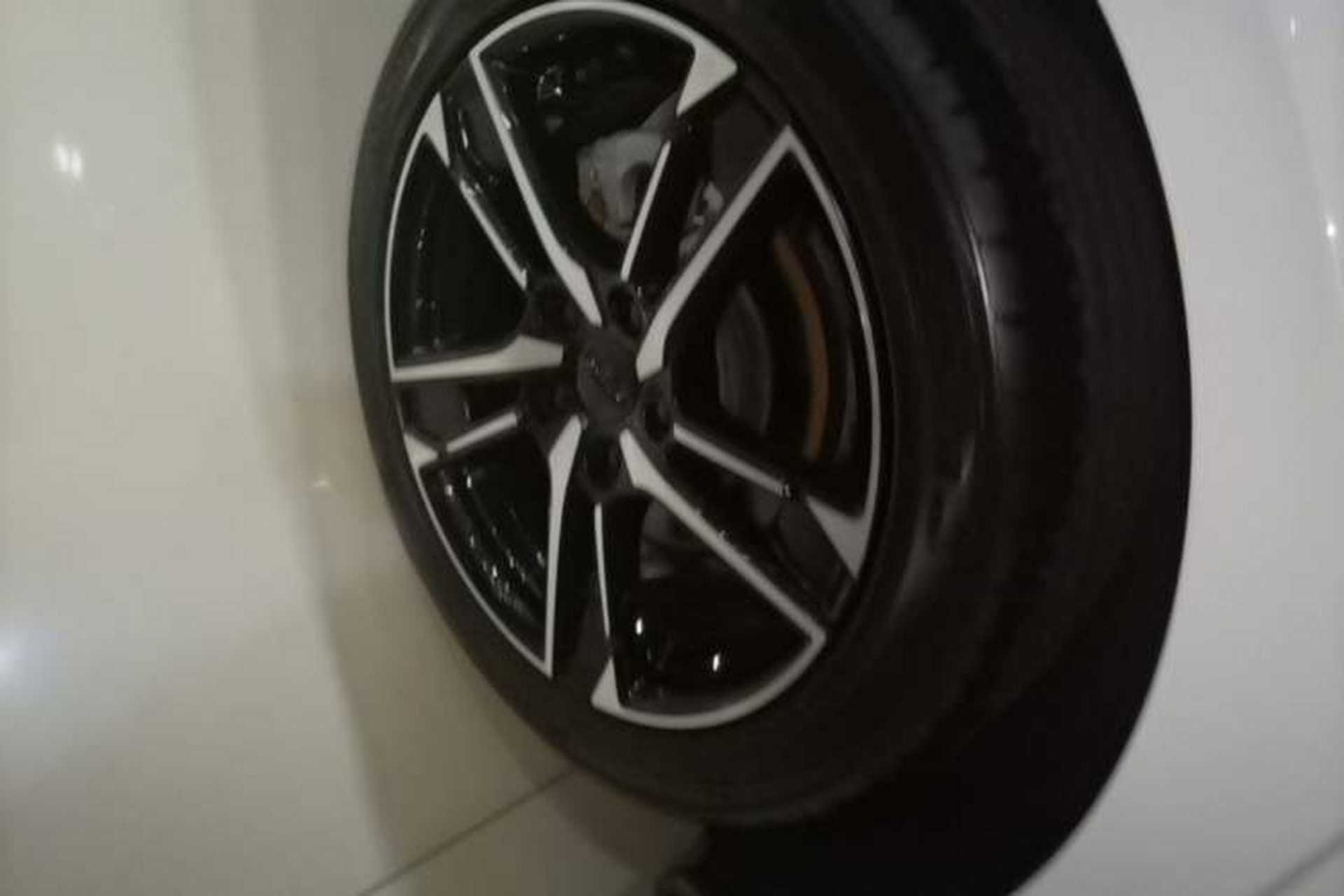 Used Geely Auto Binray 2022 Binrui COOL 1.5T DCT Windstorm Edition Right Rear Wheel Hub