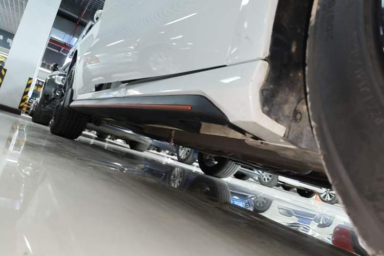Used Geely Auto Binray 2022 Binrui COOL 1.5T DCT Electric Edition Right Side Sill