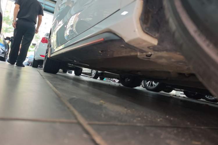Used Geely Auto Binray 2022 Binrui COOL 1.5T DCT Electric Edition Right Side Sill