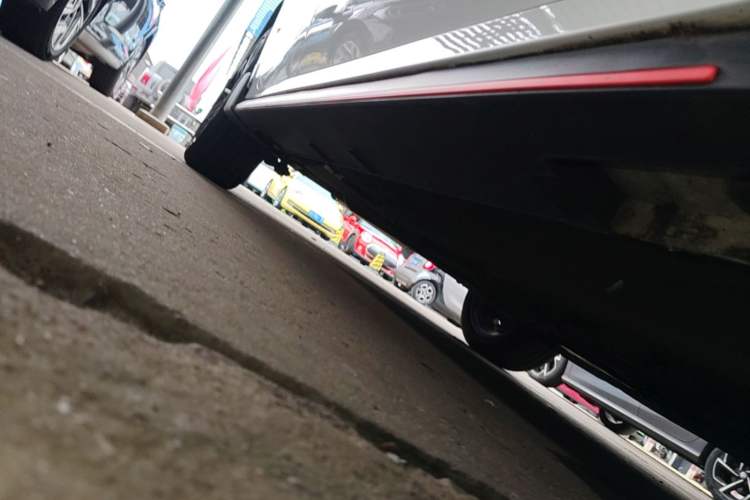 Used Geely Auto Binray 2022 Binrui COOL 1.5T DCT Electric Edition Right Side Sill