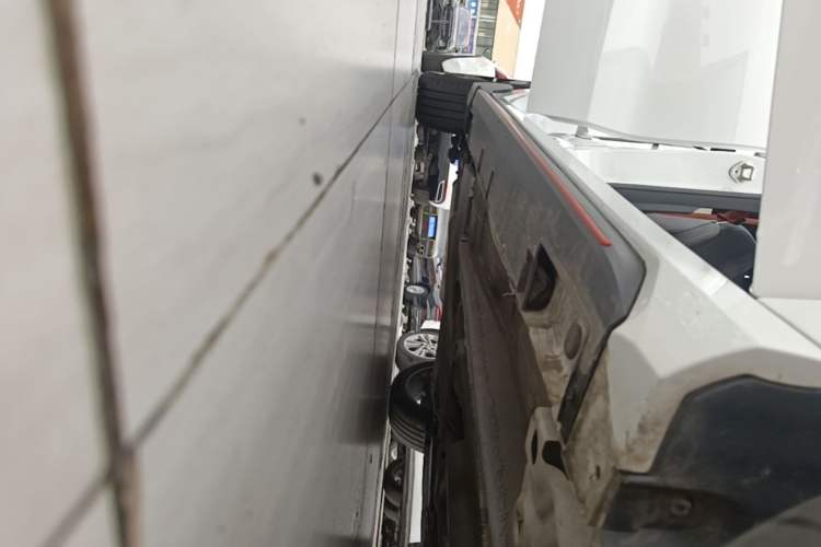 Used Geely Auto Binray 2022 Binrui COOL 1.5T DCT Electric Edition Right Side Sill