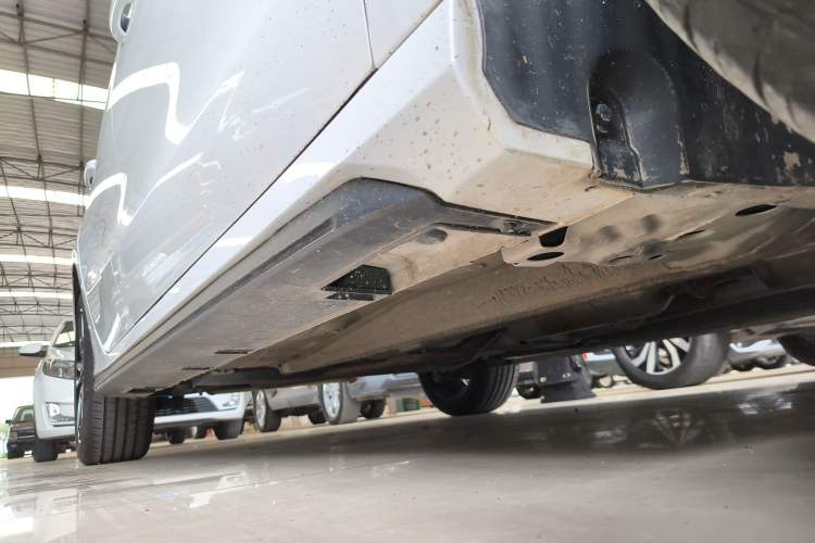 Used Geely Auto Binray 2022 Binrui COOL 1.5T DCT Electric Edition Right Side Sill