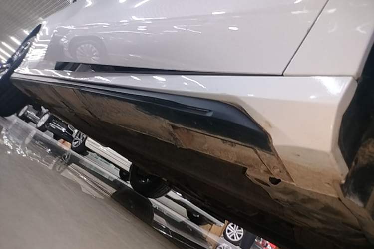 Used Geely Auto Binray 2022 Binrui COOL 1.5T DCT Windstorm Edition Right Side Sill