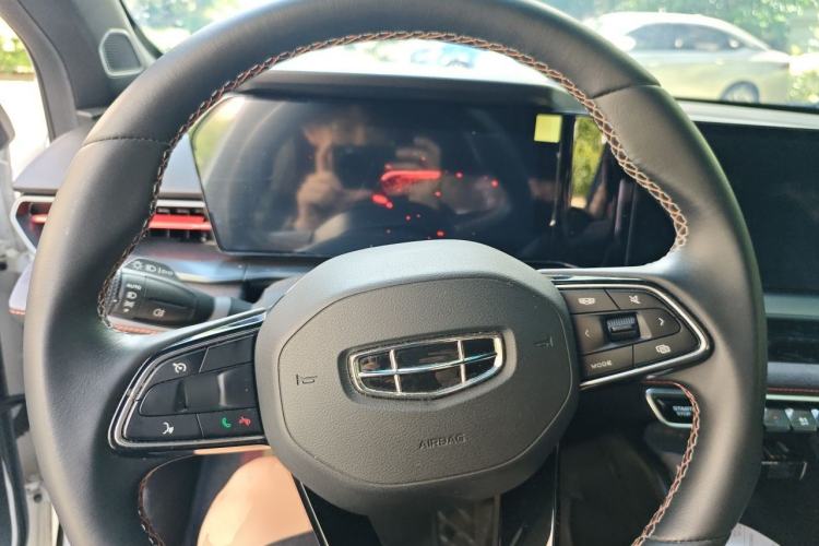 Used Geely Auto Binray 2022 Binrui COOL 1.5T DCT Electric Edition Steering Wheel