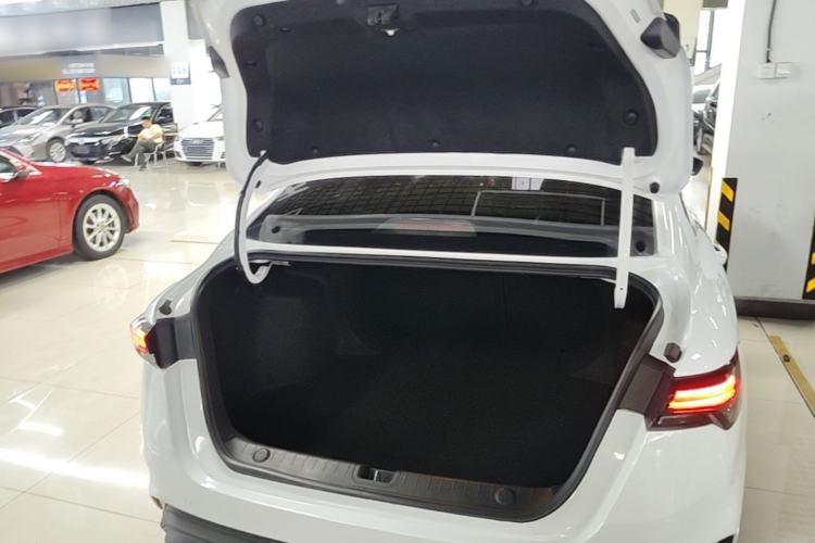 Used Geely Auto Binray 2022 Binrui COOL 1.5T DCT Electric Edition Trunk