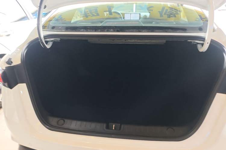 Used Geely Auto Binray 2022 Binrui COOL 1.5T DCT Thunder Edition Trunk
