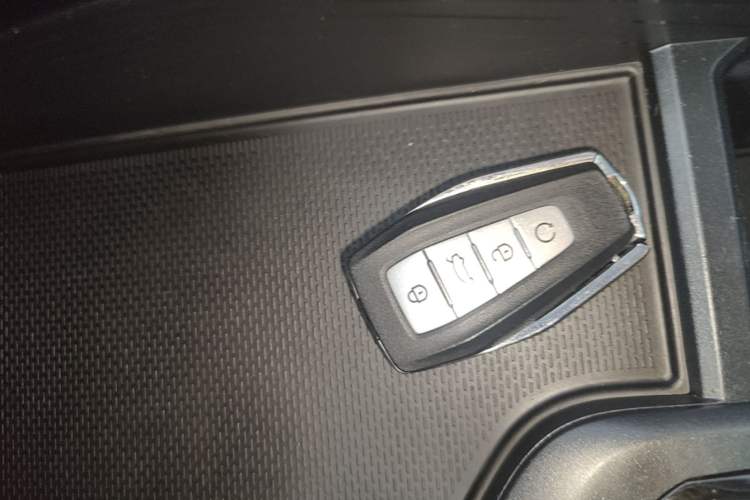 Used Geely Auto Binray 2022 Binrui COOL 1.5T DCT Electric Edition Vehicle Key