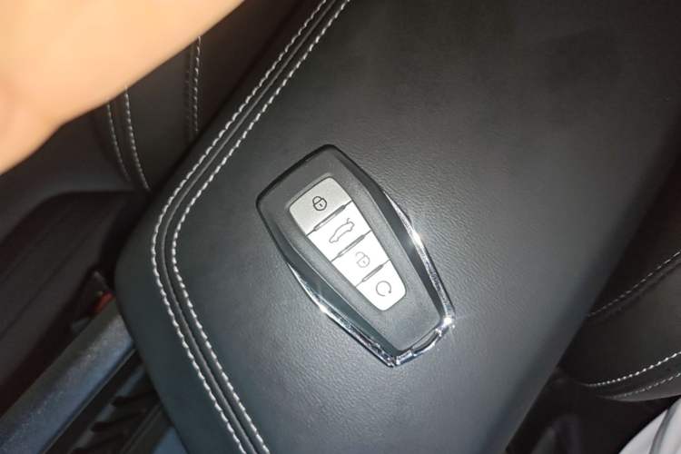 Used Geely Auto Binray 2022 Binrui COOL 1.5T DCT Electric Edition Vehicle Key