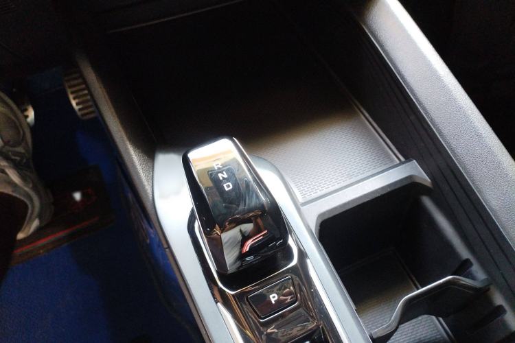 Used Geely Auto Binray 2022 Binrui COOL 1.5T DCT Thunder Edition Gear Lever