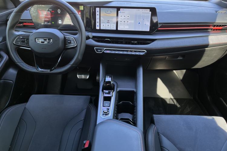 Used Geely Auto Binray 2022 Binrui COOL 1.5T DCT Thunder Edition Interior 4