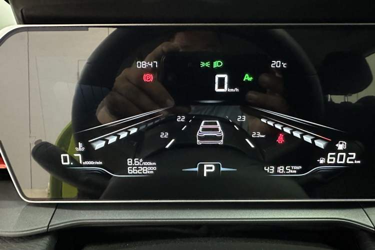 Used Geely Auto Binray 2022 Binrui COOL 1.5T DCT Windstorm Edition Odometer Close Up