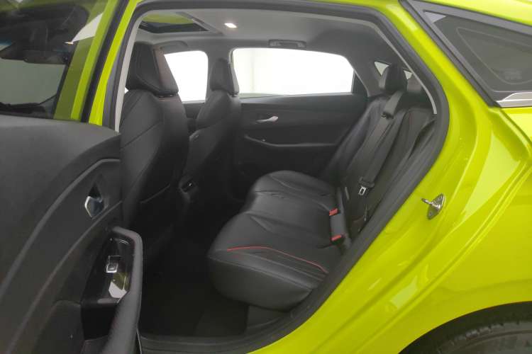 Used Geely Auto Binray 2022 Binrui COOL 1.5T DCT Electric Edition Right Rear Seat