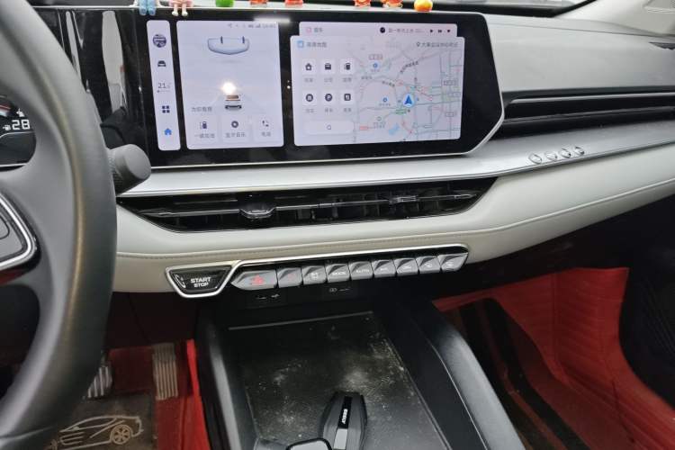 Used Geely Auto Binray 2024 Binrui COOL 1.5T DCT Champion Edition Audio And AC Panel