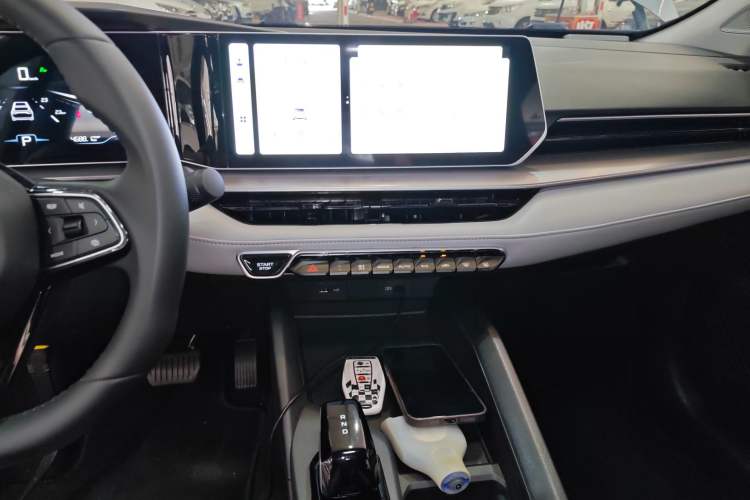 Used Geely Auto Binray 2024 Binrui COOL 1.5T DCT Champion Edition Audio And AC Panel